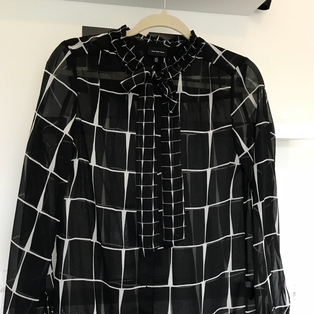 Contemporary Pinstriped Blouse with Ruffed Collar